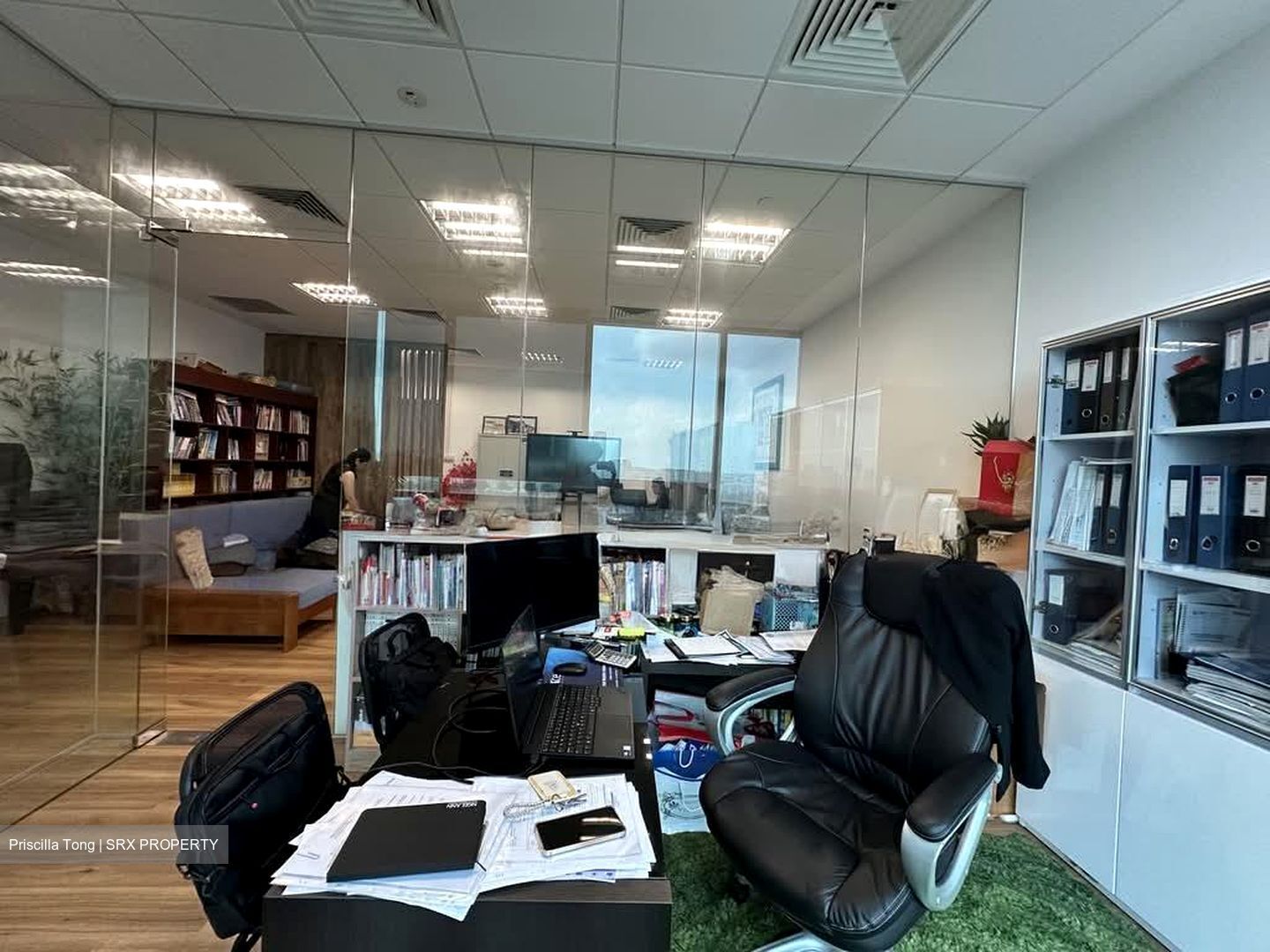 Vision Exchange (D22), Office #596245341